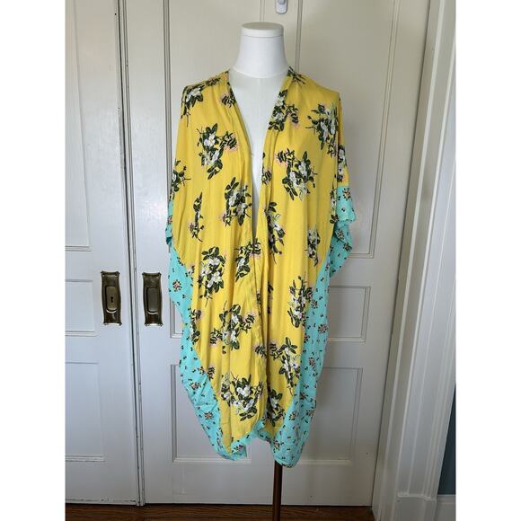 Matilda Jane Floral Kimono Ruana Womens Size XS/S Yellow Blue Boho Festival - Picture 2 of 8